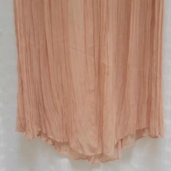 Sheer blush dress - Picture 3 of 8